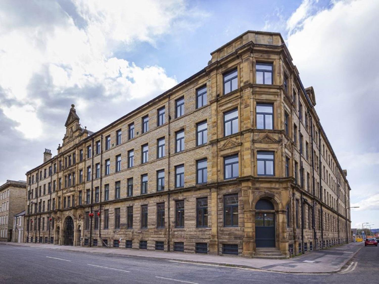 5-Bedroom Luxury Duplex Penthouse Bradford  Exterior photo